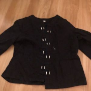 Buckled “retro” short sleeve jacket